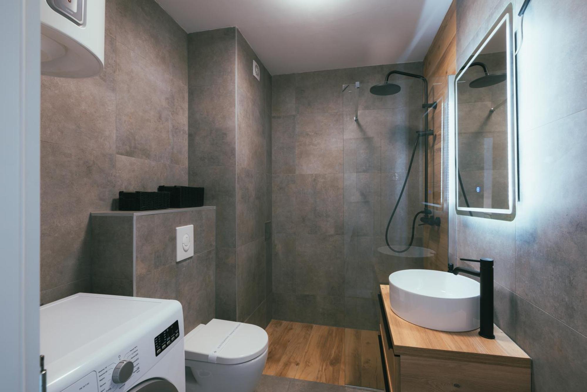 Apartments Marusic Makarska Bagian luar foto